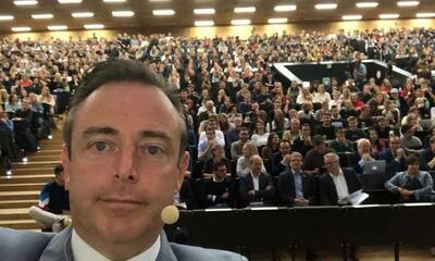 Bart De Wever op het openingscollege aan de UGent