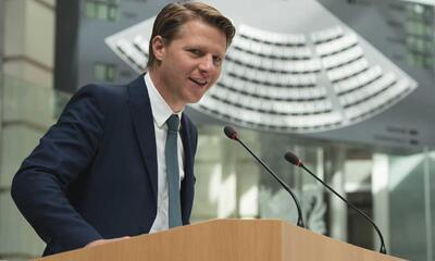 Axel Ronse in het Vlaams Parlement