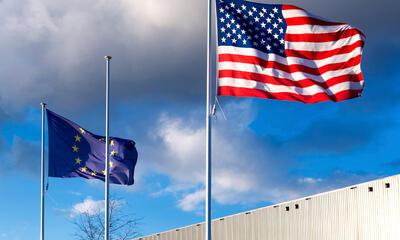Europese en Amerikaanse vlag