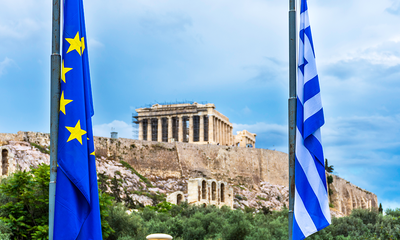 Vlaggen van Europa en Griekenland
